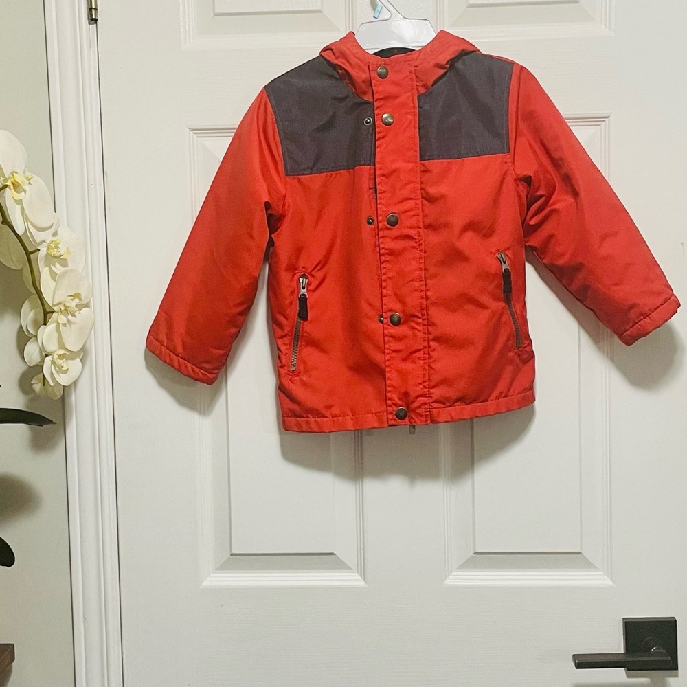 Carter’s Jacket with Hood Size 5T